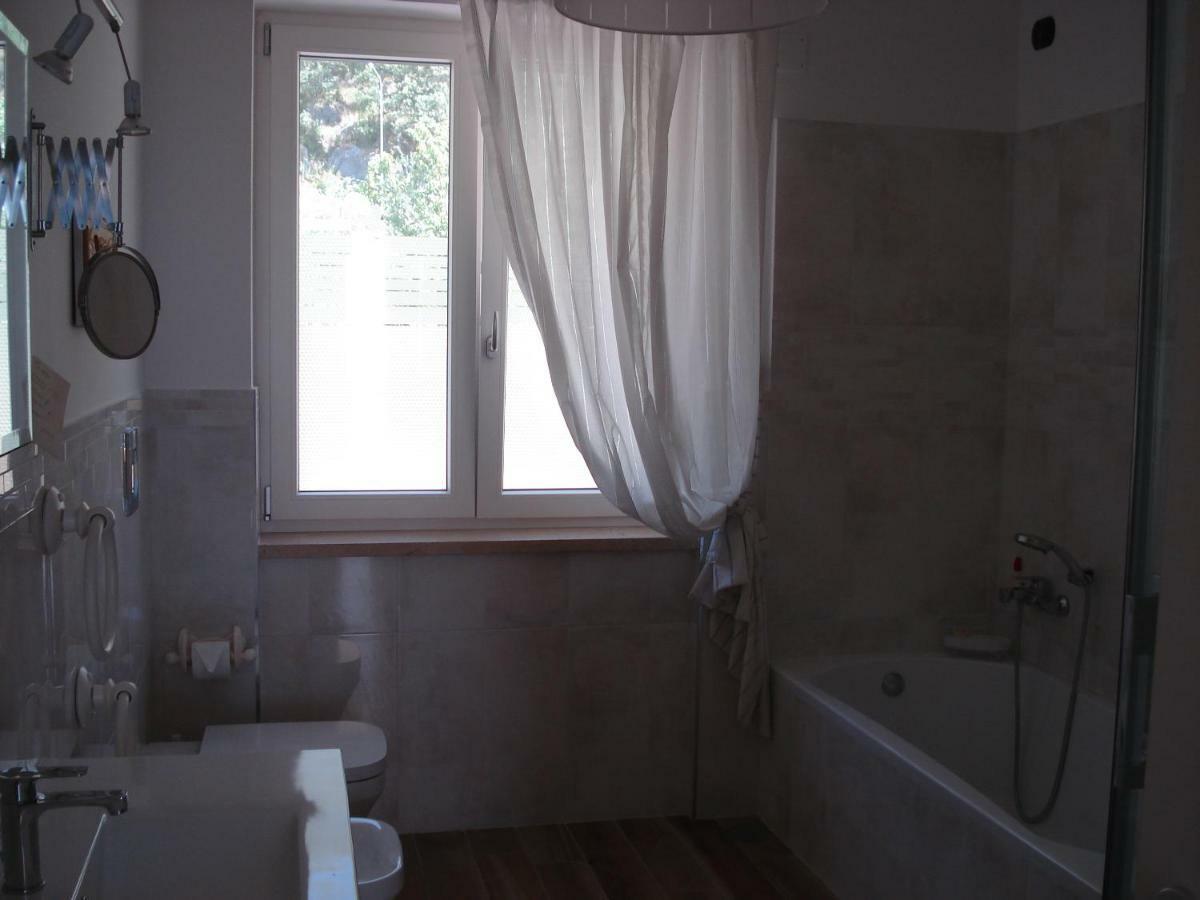 Globetrotter Bed & Breakfast Formia Eksteriør bilde